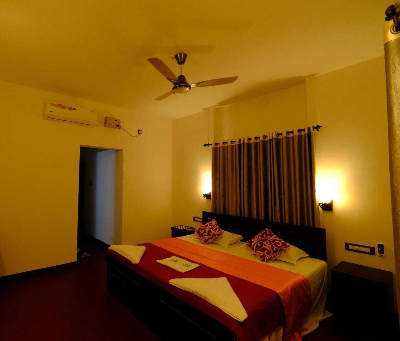 Marari Ebin Charlys Apartment มาราริคุลาม ภายนอก รูปภาพ